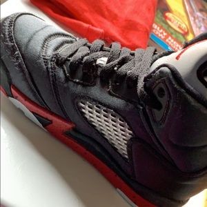 Retro Jordan “Satin 5s” Bred